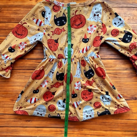 Halloween-Themed Toddler Outfit Set - Size 2T/3T - Pumpkins / Vintage Halloween - Picture 4 of 11